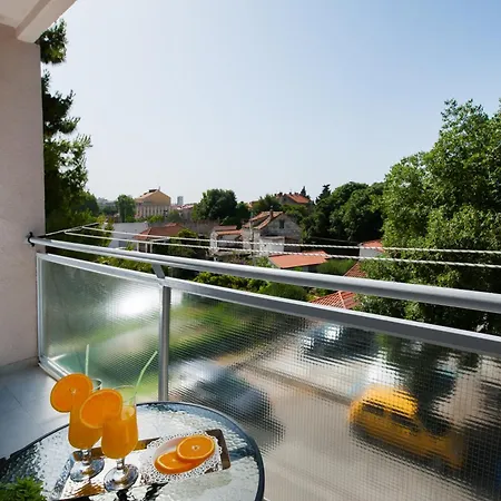 Apartment Luxury Galant 2