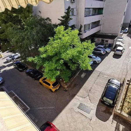 Apartment Luxury Galant 2 *
